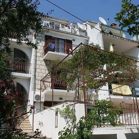 6705c Apartment *